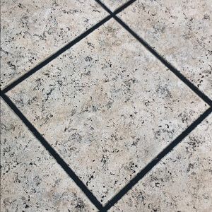 Meet your Posher, Elhadj